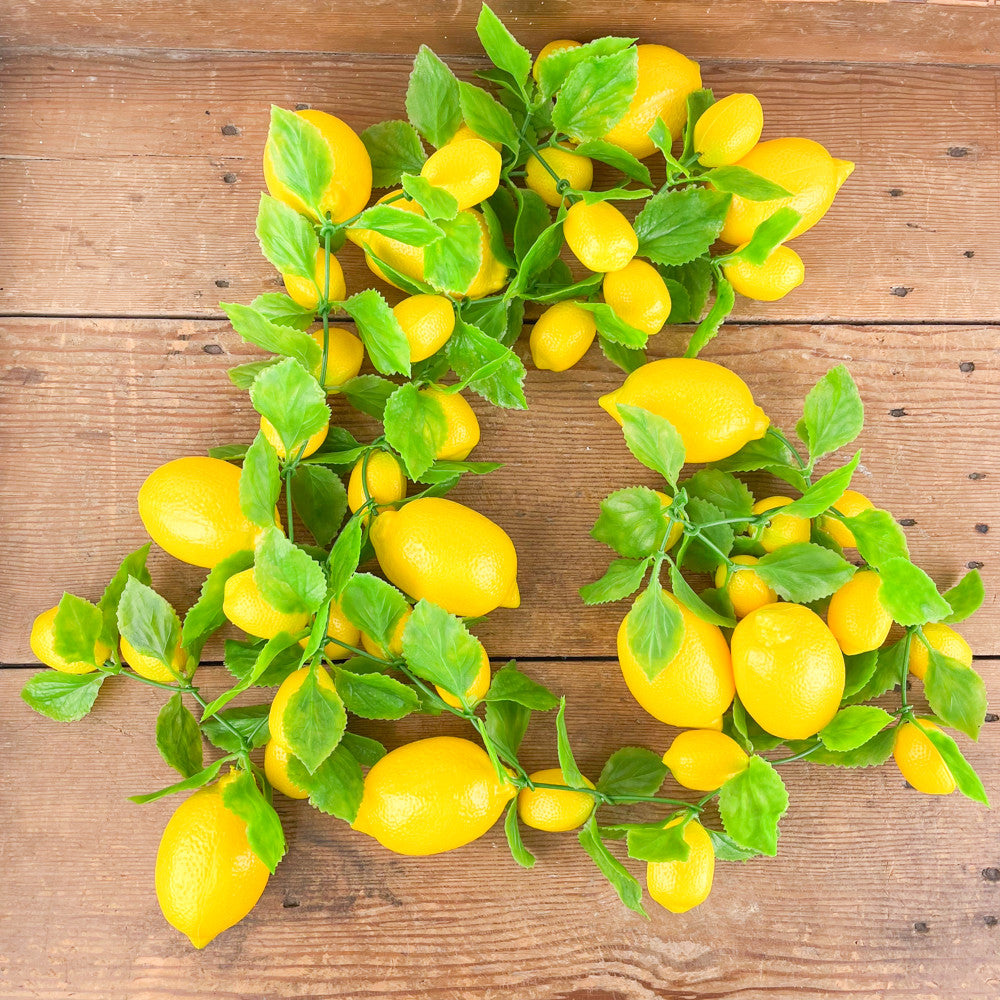 Lemon garland
