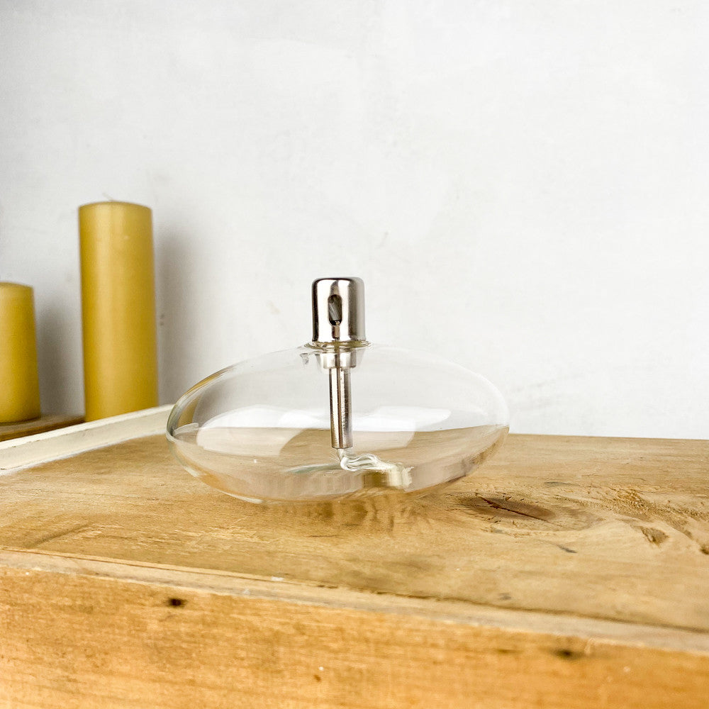 Ellipse oil lamp