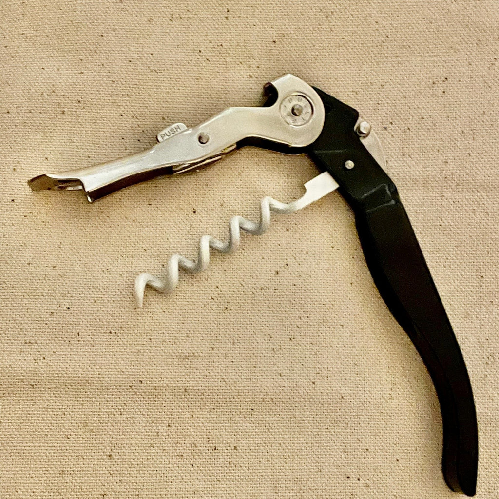 Left-handed waiter's corkscrew