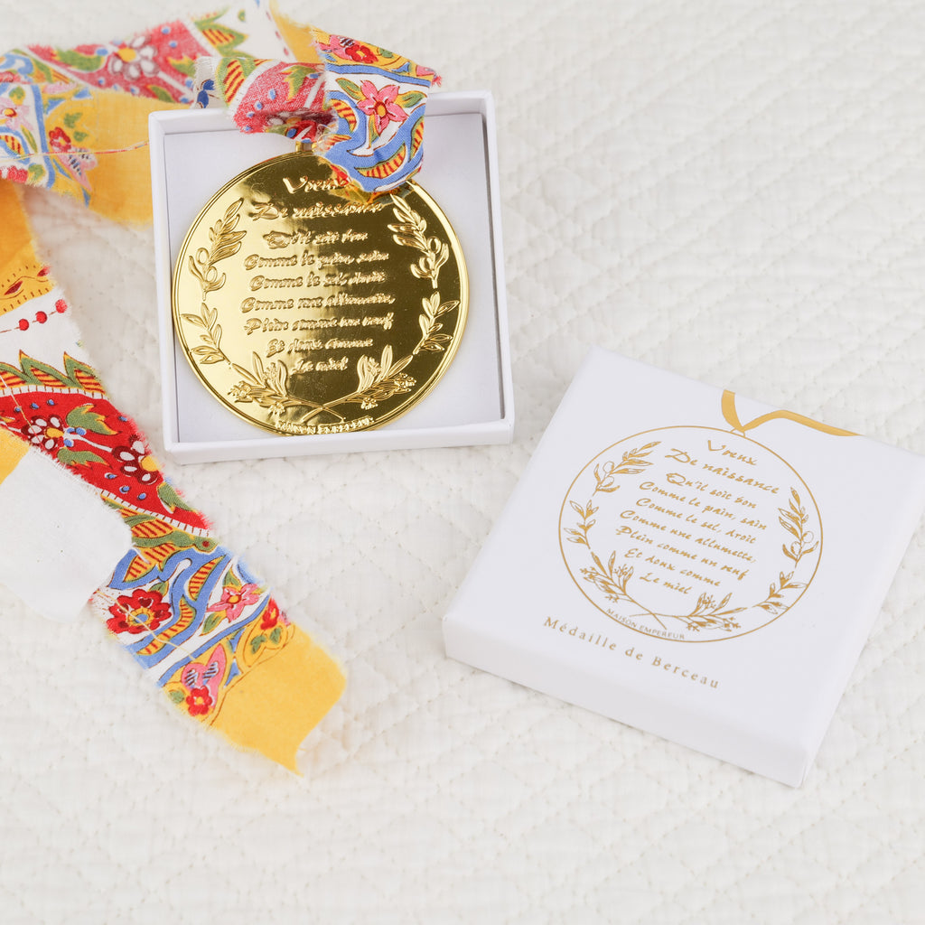 Médaille de berceau voeux de naissance