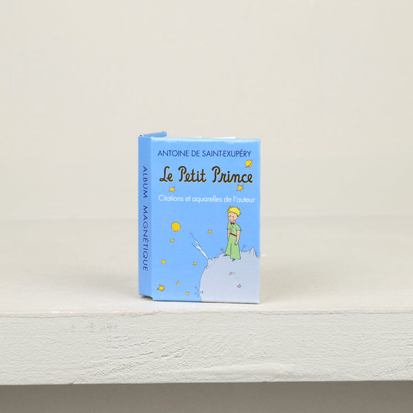 Album magnétique Le Petit Prince de Saint-Exupéry, couverture bleue illustrée, Bulfran fabrication française 40 x 60 mm