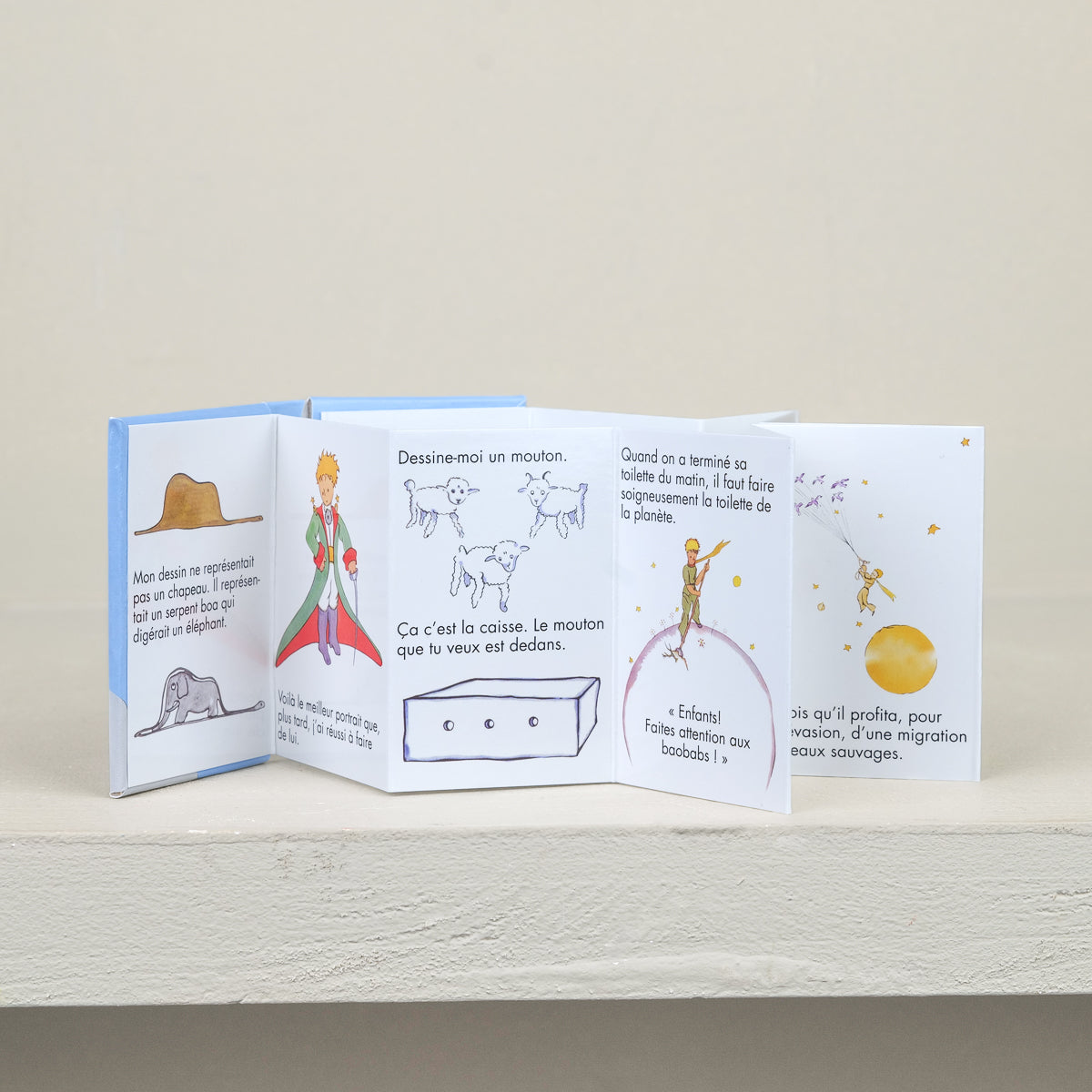 Mini livre magnétique Le Petit Prince Bulfran fabrication française 40 x 60 mm, citations illustrées dépliées en accordéon