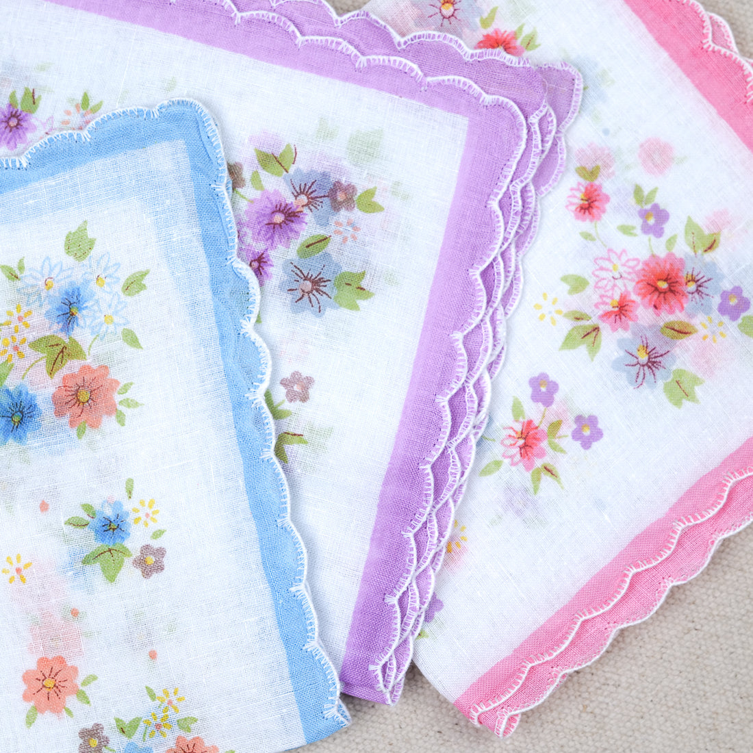 Linandelle 100% cotton floral hanky, scalloped border, 30 x 30 cm, available in blue, lilac and pink