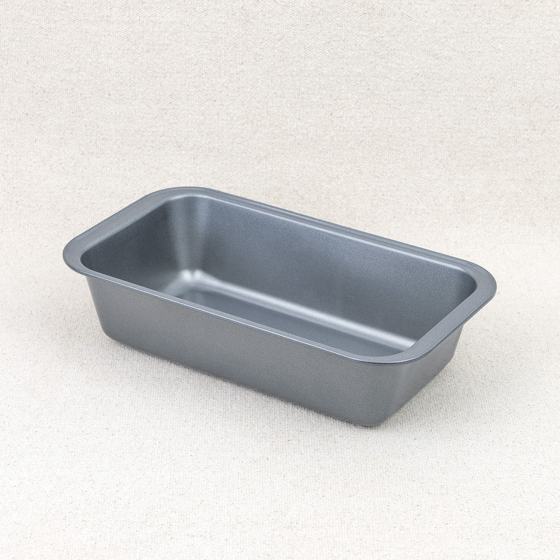 Moyen modèle : L 24 cm x L 13 cm x H 6 cm