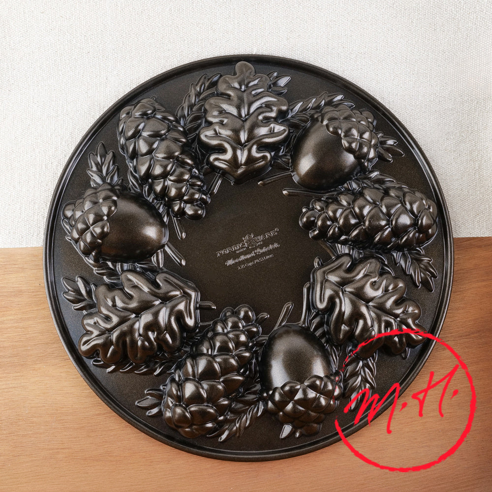 Nordic Ware pinecone cake pan cast aluminium non-stick bakeware