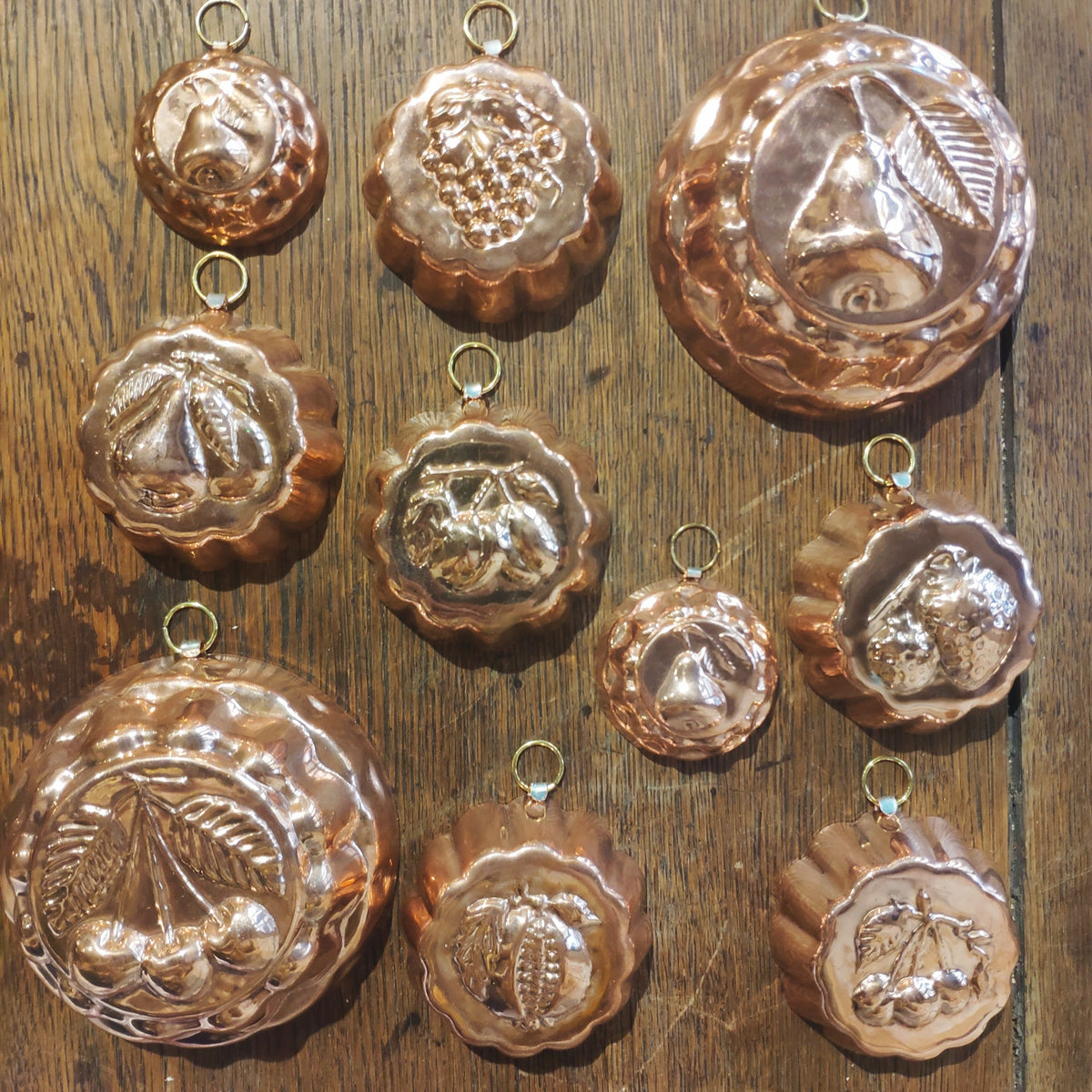 Copper fruit mold