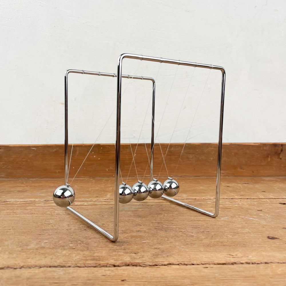 Pendule de Newton métal