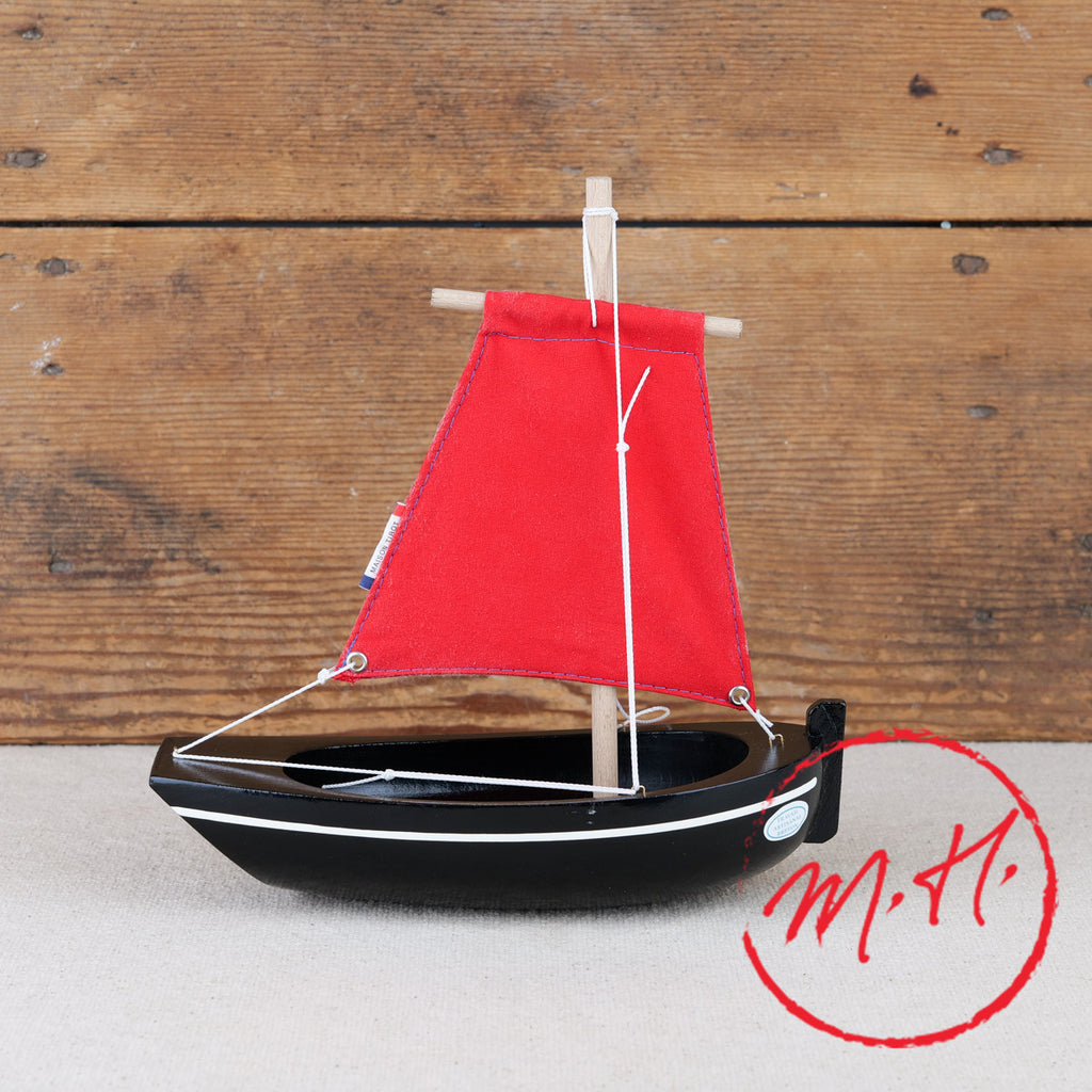 Tirot small misainier sailing boat