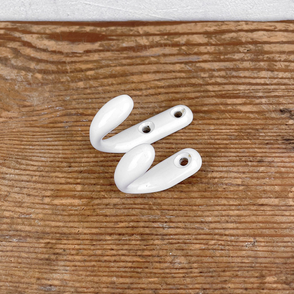 Petit crochet simple en laiton massif « Colibri »