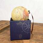 Petit globe terrestre à suspendre