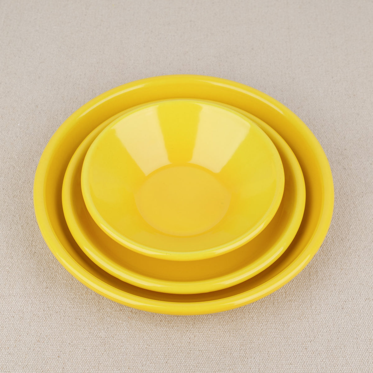 Petite assiette creuse en émail Ø 17cm