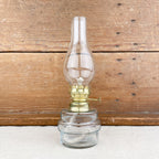 Petite lampe à pétrole verre et laiton