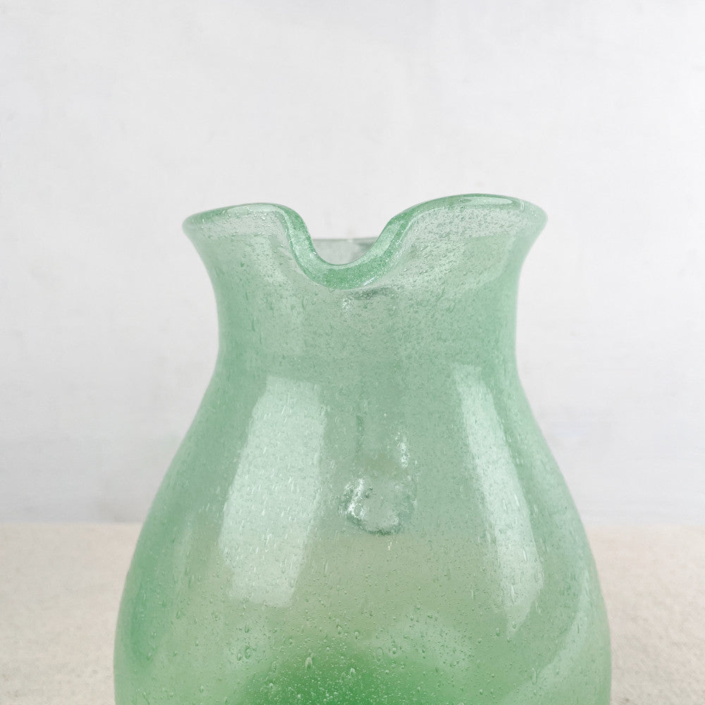 Pichet en pâte de verre soufflé 1,6L