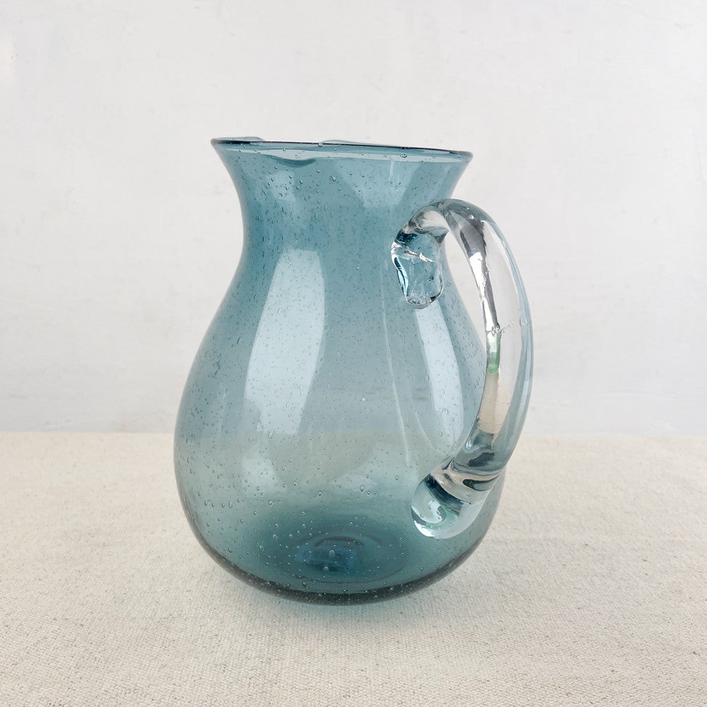 Pichet en pâte de verre soufflé 1,6L
