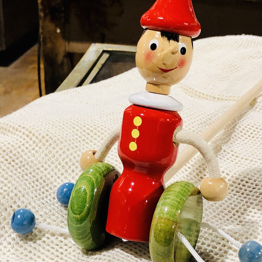 PINOCCHIO A POUSSER