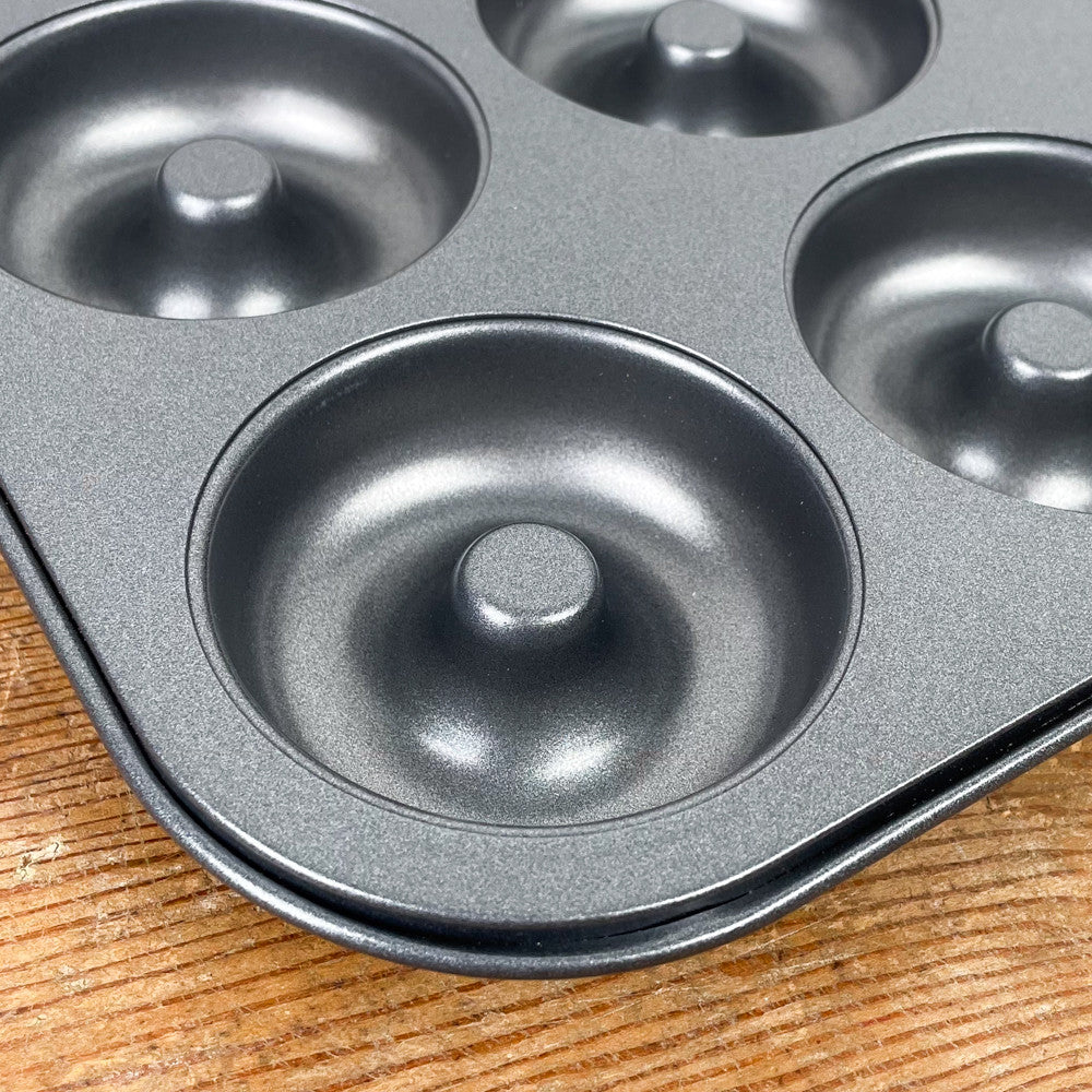 Non-stick 12 mini savarin tray