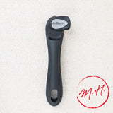 Twisty removable handle