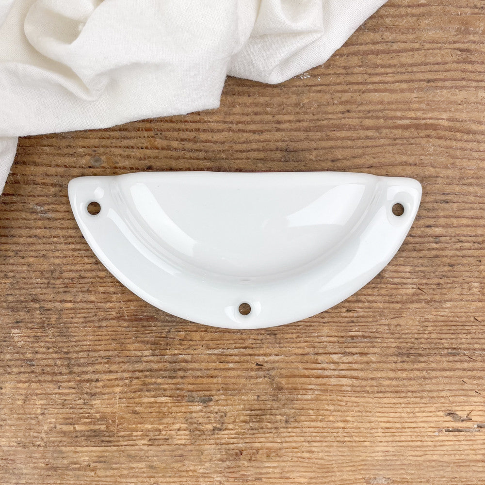 White porcelain shell handle