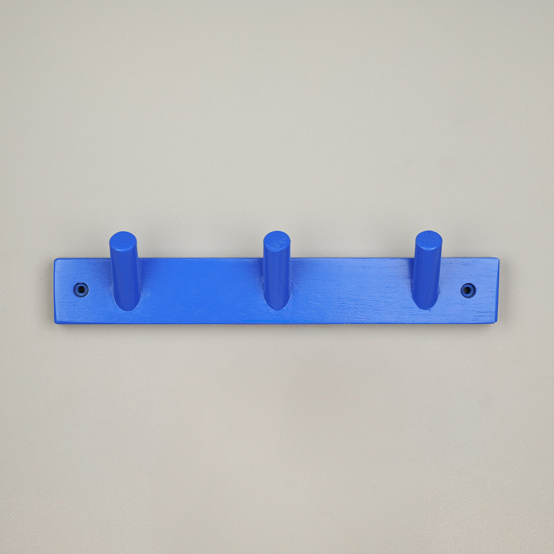 Porte-manteau en bois bleu