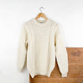 Pull Irlandais en laine tricoté écru