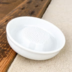 Râpe à gingembre en porcelaine