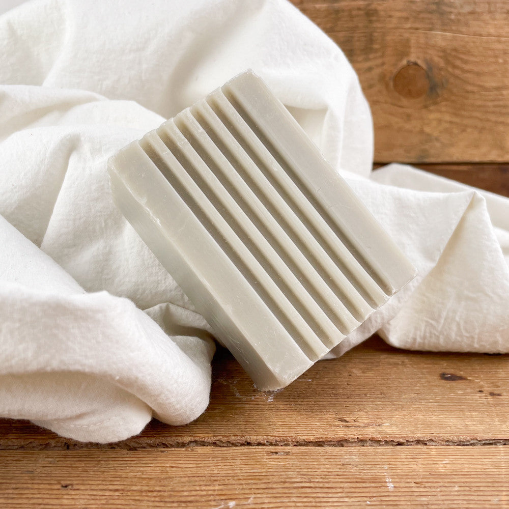 Savon détachant enrichi en terre de Sommières 300 g