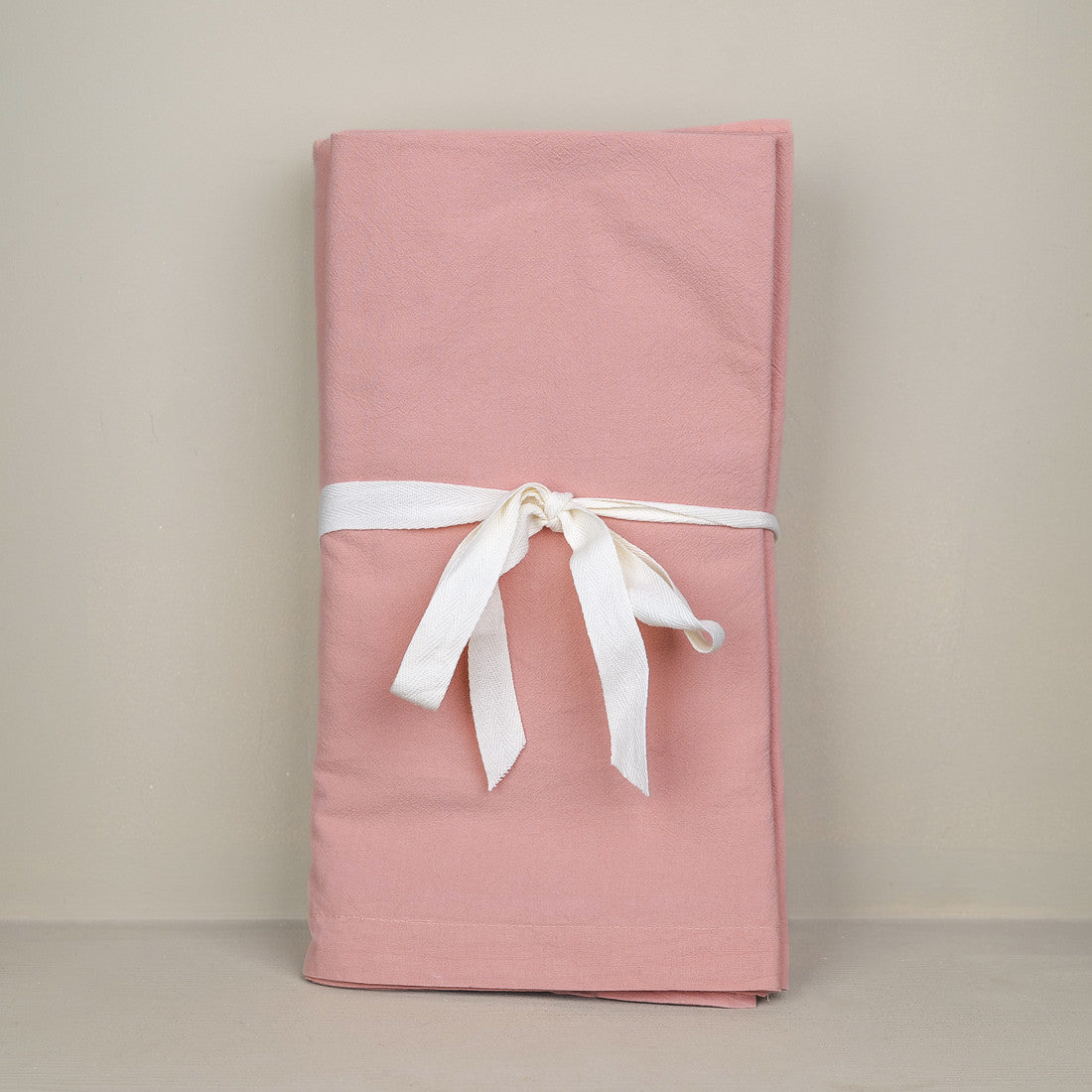 Duvet cover 230 × 260 cm and 2 pillowcases 70 x 70 cm salmon