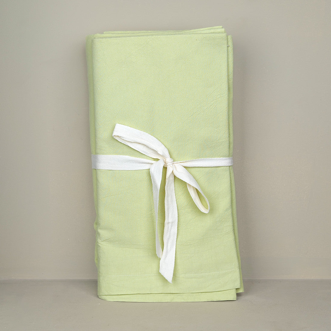 Duvet cover 230 × 260 cm and 2 pillowcases 70 x 70 cm aniseed green