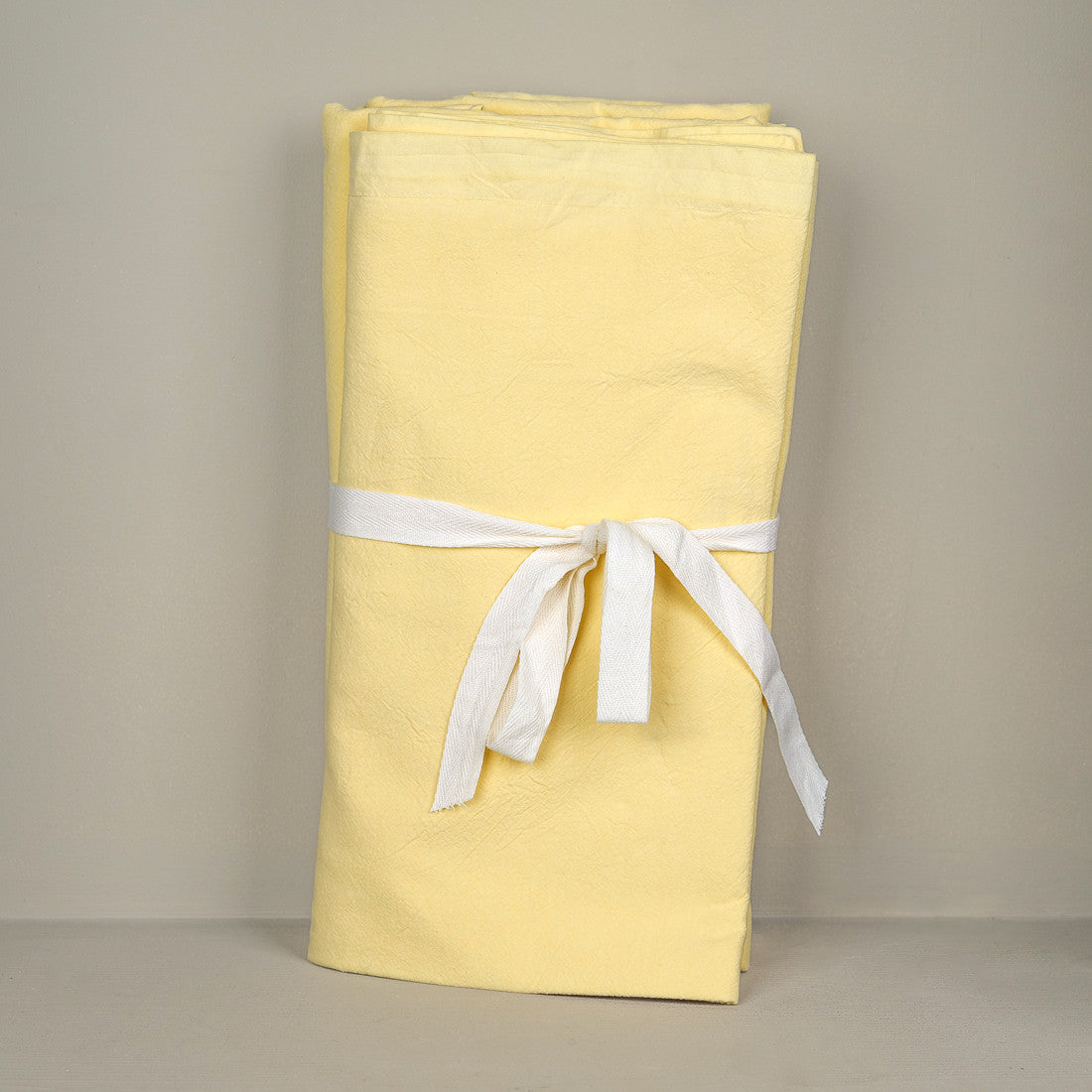 Duvet cover 230 × 260 cm and 2 pillowcases 70 x 70 cm dandelion yellow