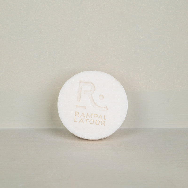 Solid shampoo