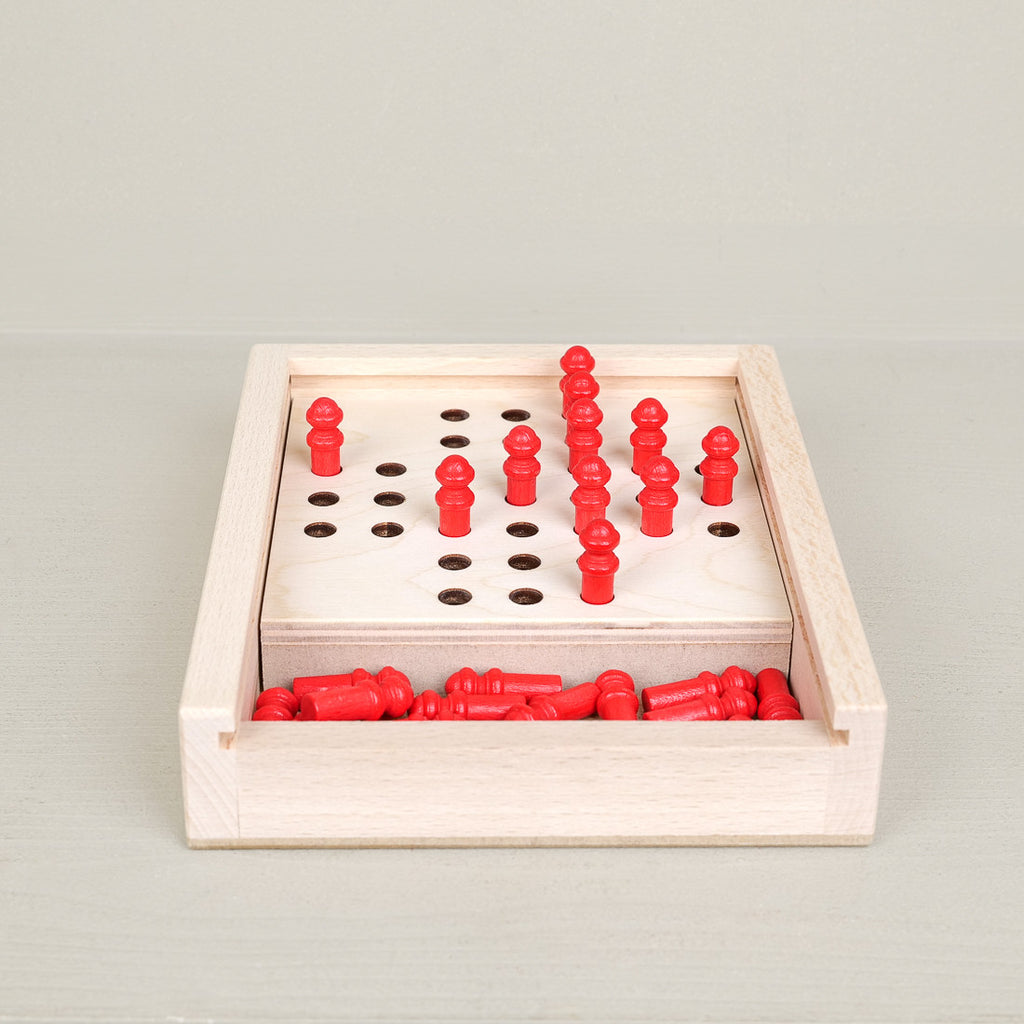 Wooden travel solitaire