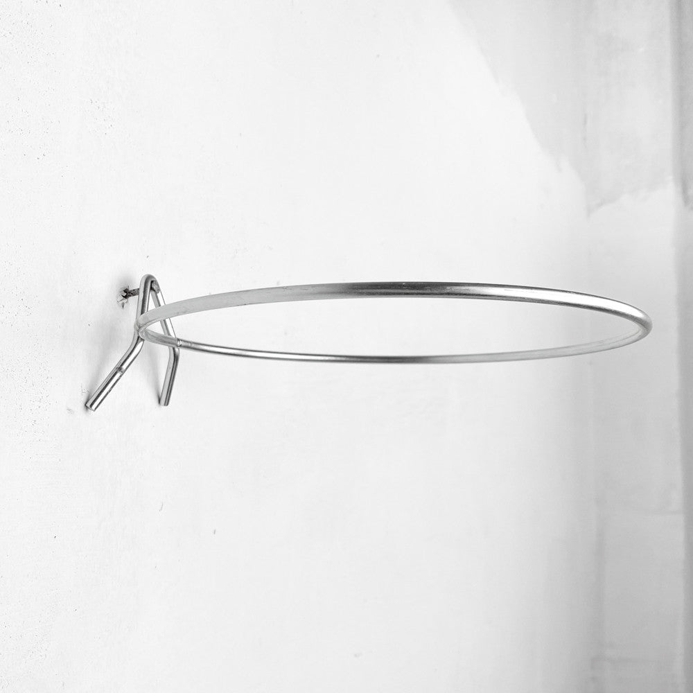Wall-mounted planter support