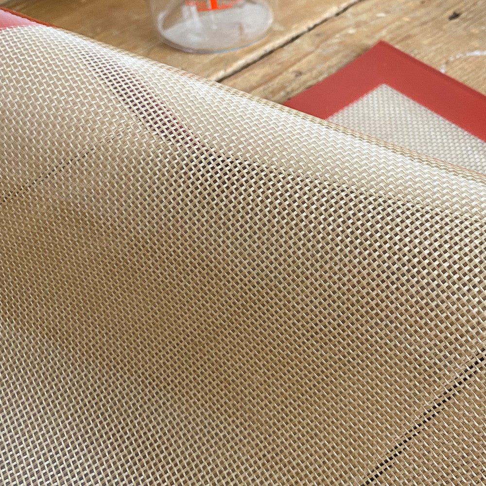 Baking mat