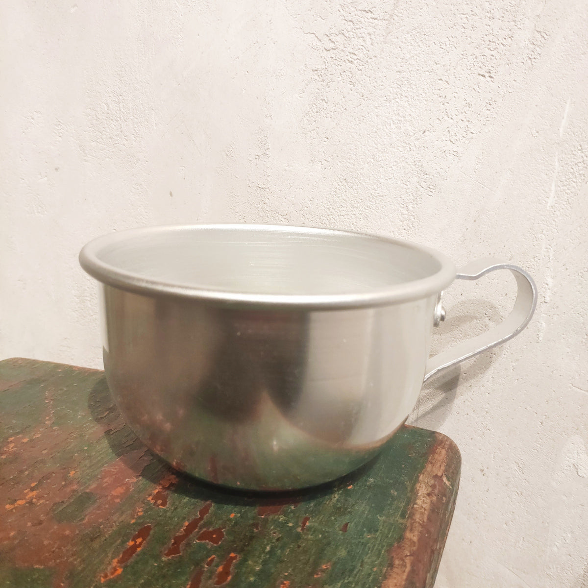 Tasse en aluminium