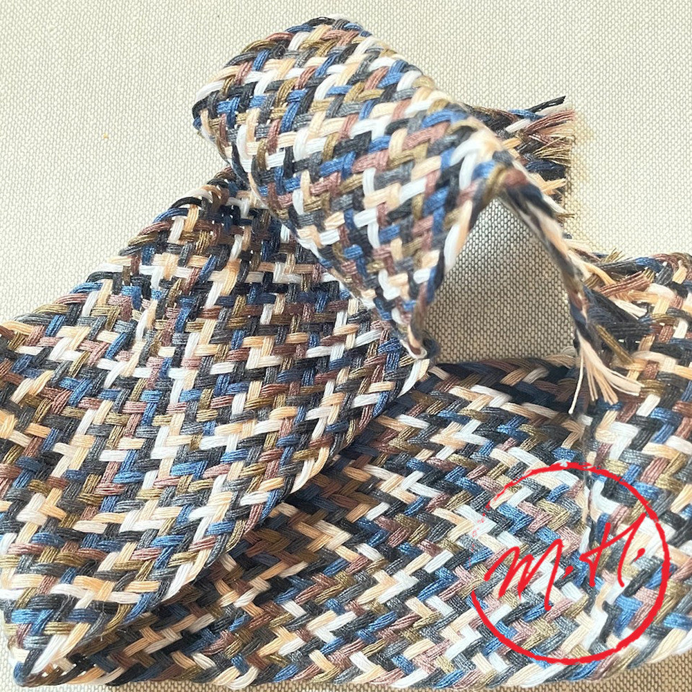 Multi-thread braid, classic colours