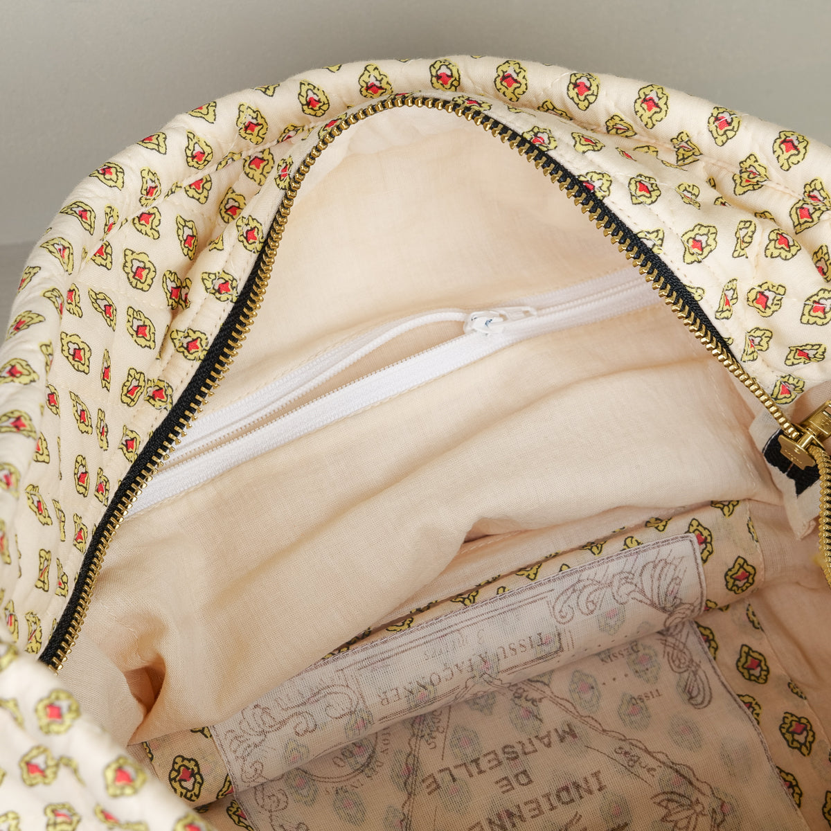 Cotton zip travel pouch for skincare and cosmetics, Provençal print inside