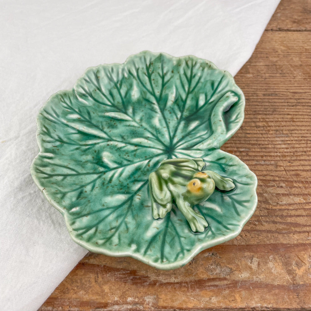 Bordallo Pinheiro frog dish