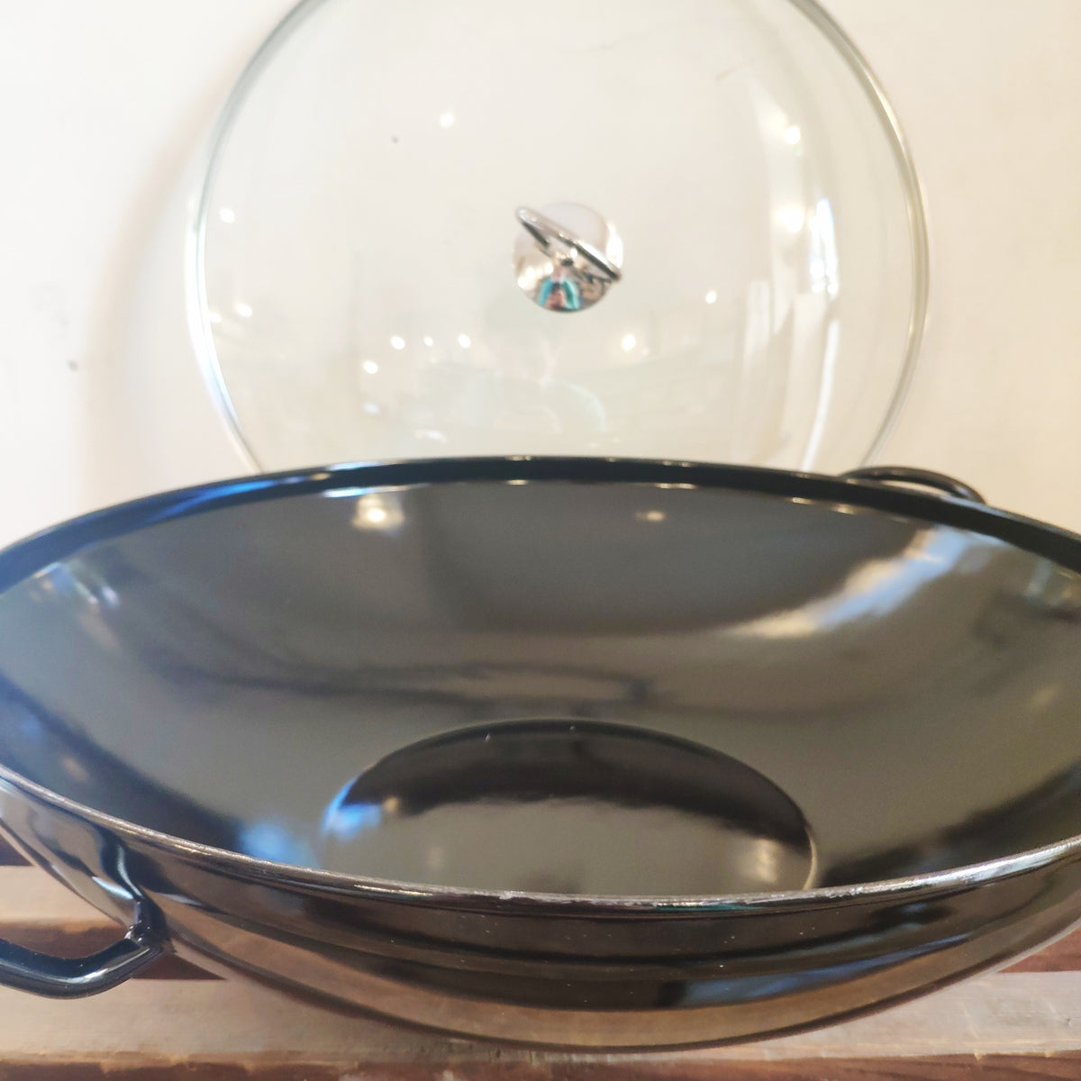 Wok émaillé noir Ø36