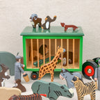 Zoo tracteur et barrières en bois