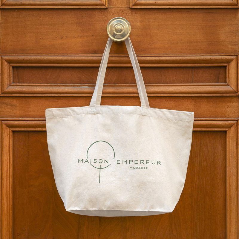 Tote bag offert